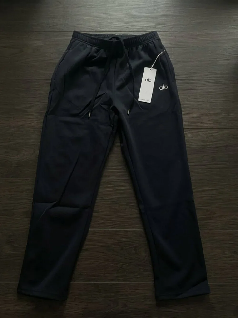 ALO Yoga Unisex Navy Quarter-Zip Hoodie and Jogger Set NWT - Picture 5 of 7